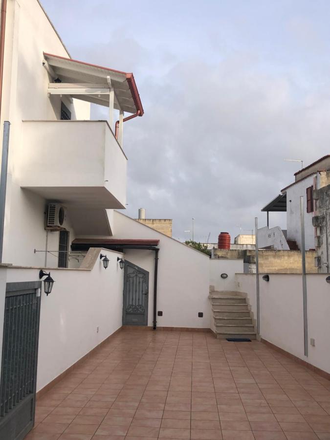 Casa Vacanze Lisa Torre Ovo Kültér fotó